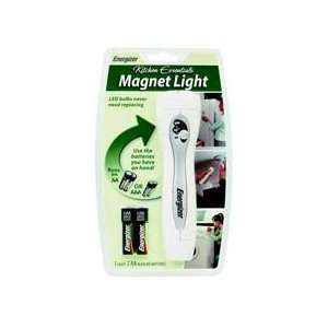   generates 14 lumens with AA and 12 Lumens with AAA. Weighs 3.29 oz (90