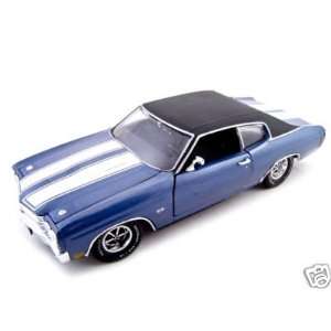  1970 Chevy Chevelle SS 454 1/24 Blue w/White Stripes Toys 