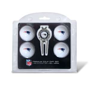  New England Patriots NFL 4 Ball/Divot Tool Set Sports 
