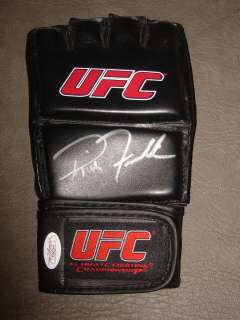   Autographed Glove Signed JSA PSA UFC MMA WEC COA Strikeforce  