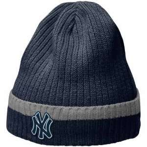  Nike New York Yankees Navy Blue Dugout Beanie