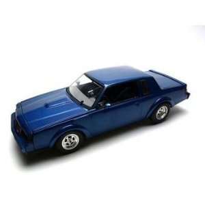  GMP 1/18 1987 Buick GNX Drag Car   Blue Metallic Toys 