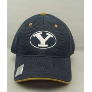  BYU COUGARS OFFICIAL NCAA LOGO ONE FIT YOUTH PERFORMANCE 
