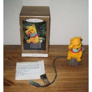  Hallmark Ornament Talking Winnie The Pooh 
