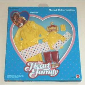  The Heart Family Dolls, Mom & Baby Fashions / Raincoat 