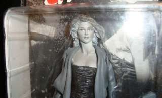 SIN CITY WENDY B&W VARIANT GUN REMOVABLE ROBE~COOL~NEW  