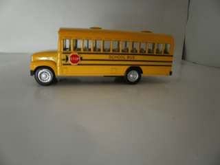DieCast 5 Yellow SCHOOL BUS Vehicle Pull Back Action  