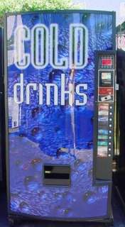 Royal Vendors GIII Soda Vending Machine   Sells bottles and cans 