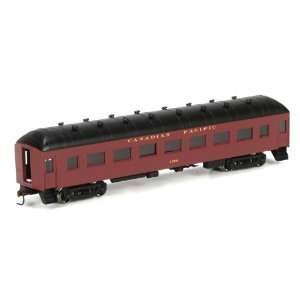  HO RTR Arch Roof Coach, CPR #1356 Toys & Games