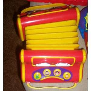  The Wiggles Musical Accordian Toy 
