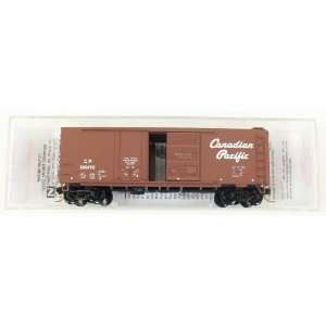  MicroTrains 02200110 Microtrains 40 Boxcar Canadian 