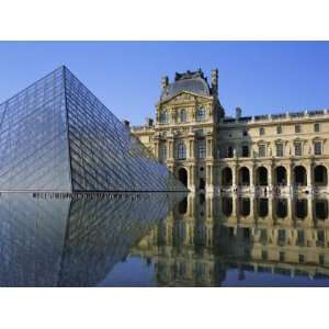  Palais Du Louvre and Pyramid, Paris, France, Europe 