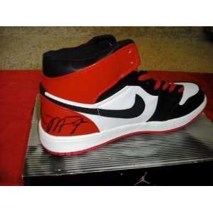  Michael Jordan Autographed Signed Nike Game Model 