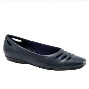 Trotters T9539 NAVY Claire Flat Baby