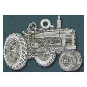  Tractor Pewter Fan Pull with 6 inch Chain