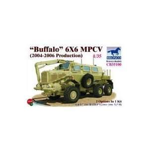  1/35 Buffalo 6x6 MPCV (2004 06 Production) Toys & Games