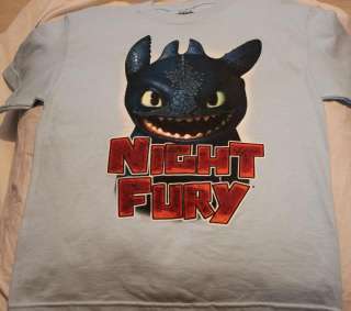 HOW TO TRAIN YOUR DRAGON NIGHT FURY BOYS SHIRT MED 8  