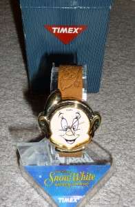 Disney Dopey Snow White And The Seven Dwarfs Timex Character leather 