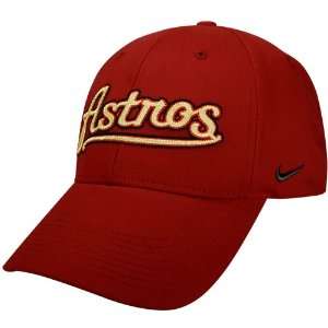 Nike Houston Astros Crimson Tackle Twill Swoosh Flex Fit Hat  