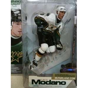 McFarlane NHL Series 3 Mike Modano Dallas Stars variant figure  