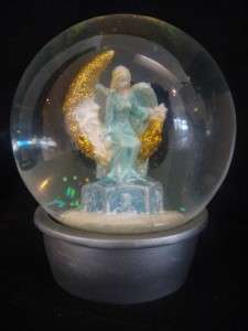   FOLLY SECRET OF THE SEVEN ANGELS SNOW/WATER GLOBE in KIRKS FOLLY BOX