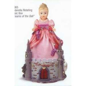   Alexander Collectibles Cinderella Rotating Music Box Toys & Games