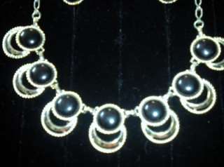   COSTUME SARAH COVENTRY NECKLACE AND EARRING SET   SILVER & BLACK