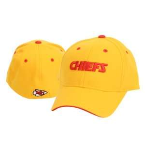  City Chiefs Name Flex Fit Baseball Hat   Yellow