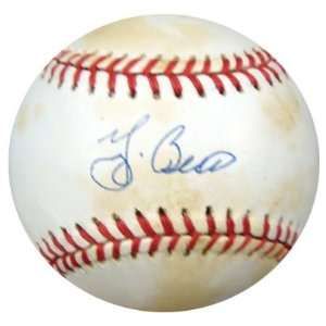  Signed Yogi Berra Ball   AL PSA DNA #K31985 Sports 