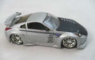 Jada Nissan Z 1/64 scale Silver race car  