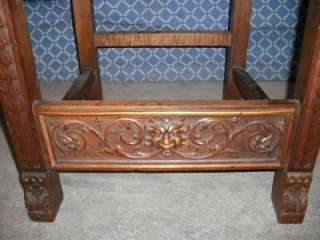 ANTIQUE CARVED WALNUT ITALIAN ANTIQUE CHAIRS 09IT085D  