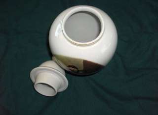   without lid, 5” diameter) made by Kuba Porzellan of Bavaria Germany