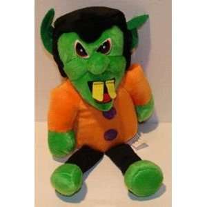  Green Vampire w/Orange Shirt Halloween Plush Toys & Games