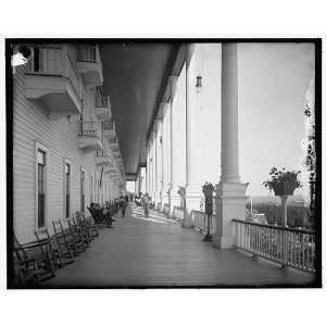  Grand Hotel,the verandah,Mackinac Island,Mich.
