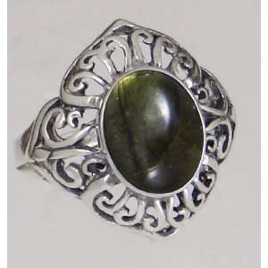  A Magnificent Sterling Silver Filigree Ring with a 