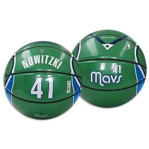 Mavericks   Spalding NBA Player Jersey Basketball   Nowitzki, Dirk 