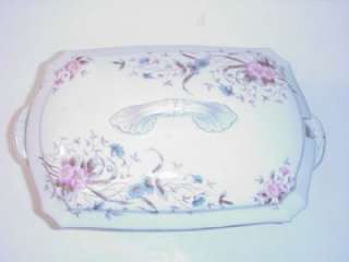 CARLSBAD AUSTRIA MARX & GUTHERZ LARGE COVERED TUREEN  