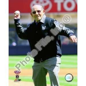  Yogi Berra Throwing 1st Pitch at New Yankee Stadium 8x10 