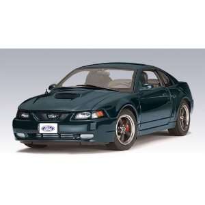  2001 Ford Mustang GT Dark Green LE Diecast 118 Scale From 