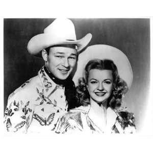  Roy Rogers and Dale Evans Photo with trigger Sports 