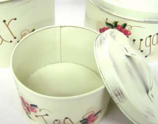 Add a touch of charm to your kitchen with this delightful 3 piece set 