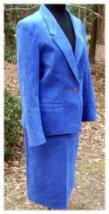 Count Romi Womens Periwinkle Blue Ultra Suede Skirt Suit size 10 