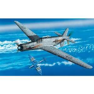  5033 1/72 Dornier Do335B 4 Pfeil Arrow Toys & Games