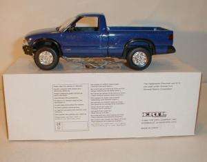 1994 CHEVROLET S10 4X4 PICKUP TRUCK ORIG DLR PROMO BLUE  