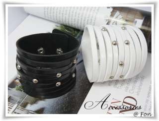 Bracelet Wristband Cuff Point Stud Leatherette Rock Punk 4.5x21 cm