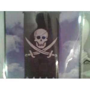  SKULL FLAG / BANNER 17 x 34 (with pole & string 