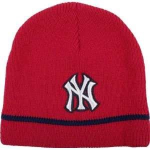 New York Yankees Red/White/Navy Knit Cap  Sports 