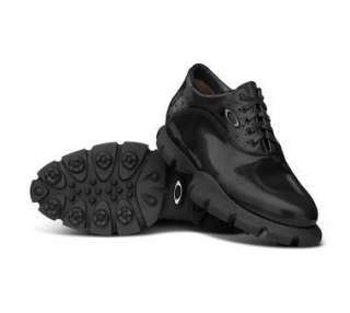 Oakley Mens TUXEDO Golf Shoe   Purchase Oakley footwear from the 