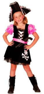 Das Kostüm besteht aus einem schwarzem Kleid mit rosa Puffärmeln 
