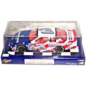 Winners Circle   NASCAR   Dale Earnhardt   1/24th Lifetime Collector 
